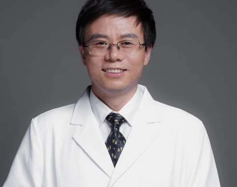 八大處徐佳杰做雙眼皮怎么樣？為很多求診者已經(jīng)進(jìn)行了雙眼皮手術(shù)