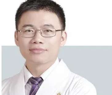 廣州整形科鄭志芳博士怎么樣？在手術(shù)的時(shí)候能夠傾聽(tīng)求美者的心聲