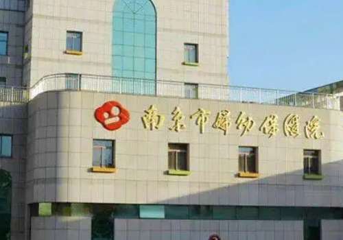 南京李俊隆胸怎么樣？能夠以其精湛的技術(shù)幫助求美者解決胸部多個不良的問題