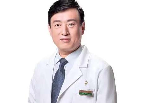 廣州吸脂醫(yī)生李明怎么樣？還可以進(jìn)行雙眼皮，隆鼻，脂肪填充等項目