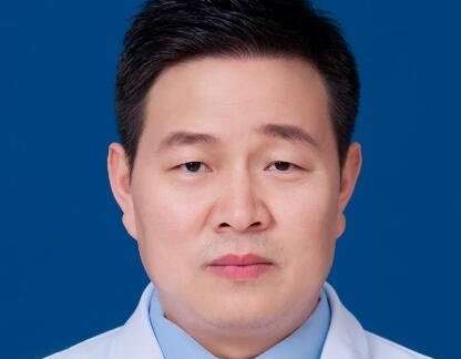 整形醫(yī)生王耀軍怎么樣？對燒傷整形等方面的技術(shù)比較擅長