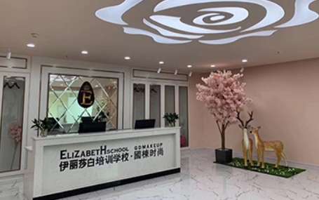 廣州伊麗莎白隆鼻怎么樣？有多位醫(yī)生可以熟練的操作