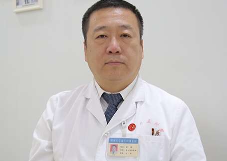 鄭州雙眼皮修復(fù)專家排名整理！姜南醫(yī)生從事眼科工作有了將近40年的時(shí)間