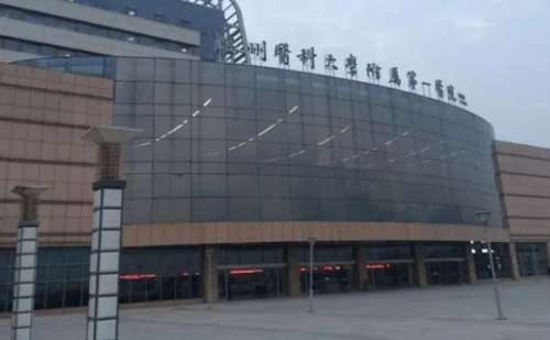 溫州醫(yī)科大學(xué)附屬第一醫(yī)院墊下巴整形手術(shù)報價多少?案例點評,醫(yī)生介紹