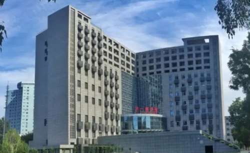 首都醫(yī)科大學口腔醫(yī)學院地址在哪里？建設于北京市東城區(qū)天壇西里4號