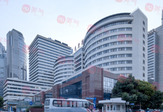上海手術(shù)除腋臭醫(yī)院排名，排行榜名單公立or私立前來參考！