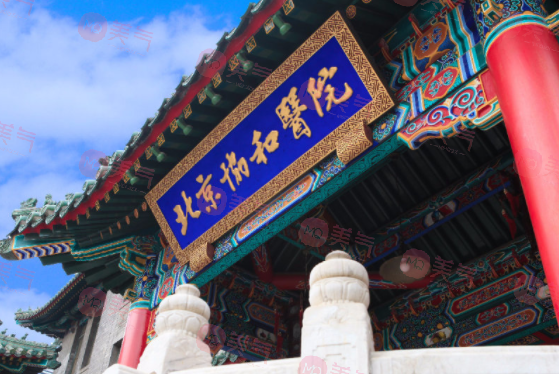 北京隆胸好的醫(yī)院？公布全新2023年隆胸做的好的醫(yī)院排名！