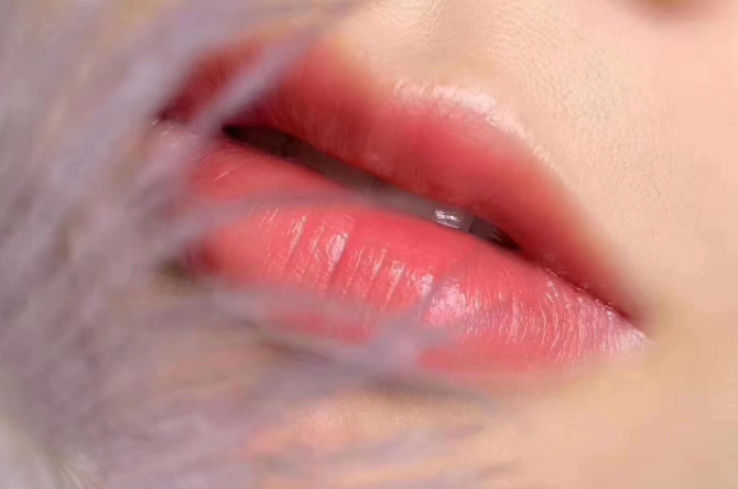 漂唇
